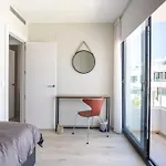 Townhouse 5 Minutes From The بيت للعطل