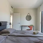 Townhouse 5 Minutes From The بيت للعطل *