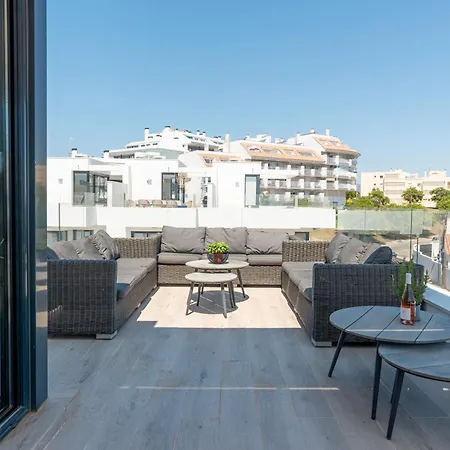 Townhouse 5 Minutes From The *