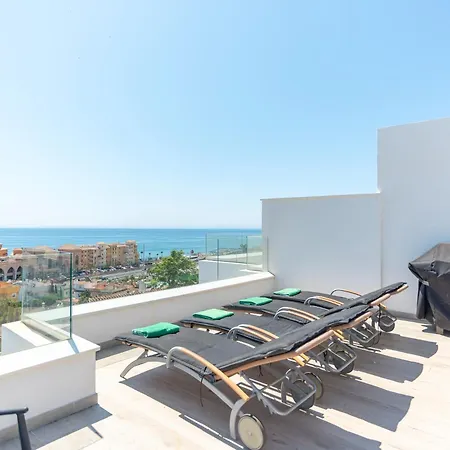 Townhouse 5 Minutes From The *