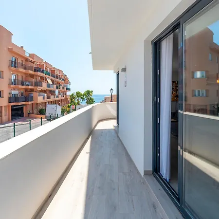 度假居 Townhouse 5 Minutes From The 丰希罗拉