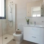 Townhouse 5 Minutes From The 度假居 丰希罗拉